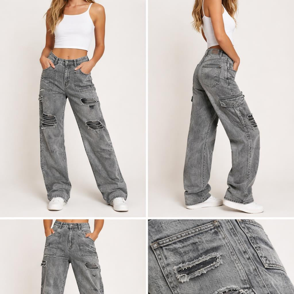 Baggy black jeans with nitches